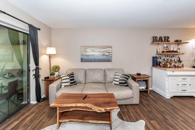 2162 Bees Ferry Road G, Charleston, SC 29414