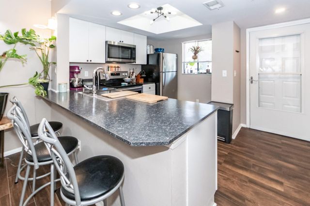 2162 Bees Ferry Road G, Charleston, SC 29414