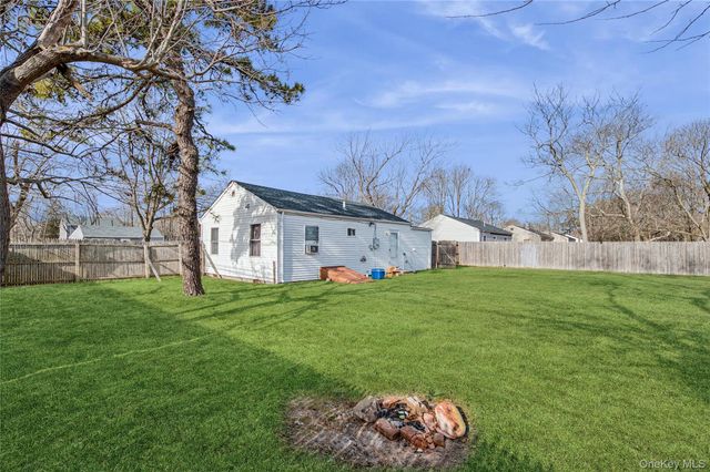 603 Doane Avenue, Bellport, NY 11713