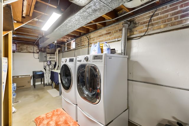 603 N Wilshire Lane, Arlington Heights, IL 60004