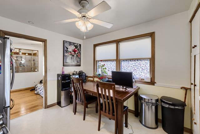 603 N Wilshire Lane, Arlington Heights, IL 60004
