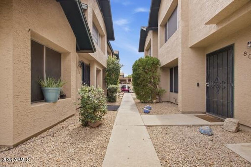 8024 N 48TH Lane, Glendale, AZ 85302 — photo 5