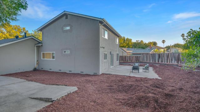 461 Mccamish Court, San Jose, CA 95123