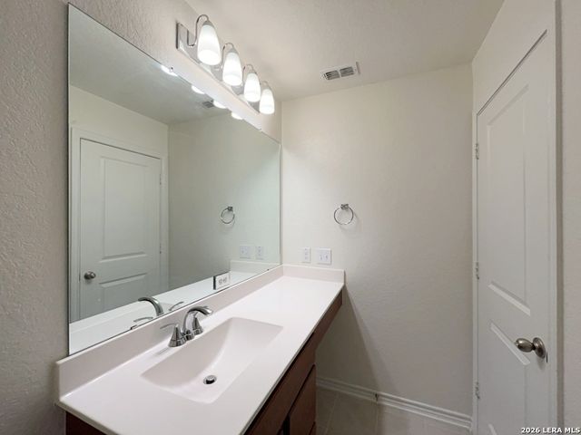 14839 Vance Jackson Rd Apt 413, San Antonio, TX 78249