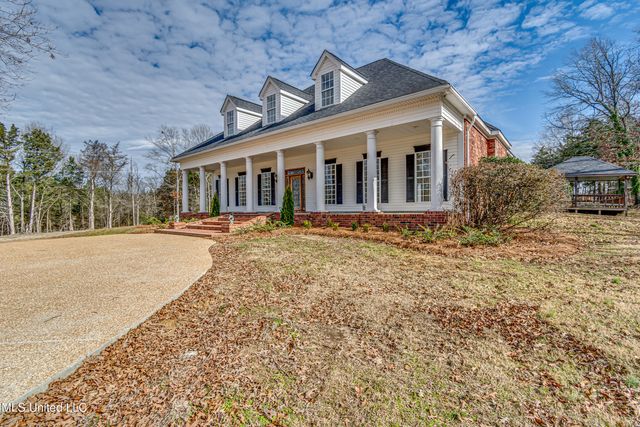 200 Cripple Creek Road, Canton, MS 39046