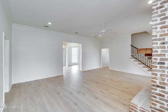 200 Cripple Creek Road, Canton, MS 39046