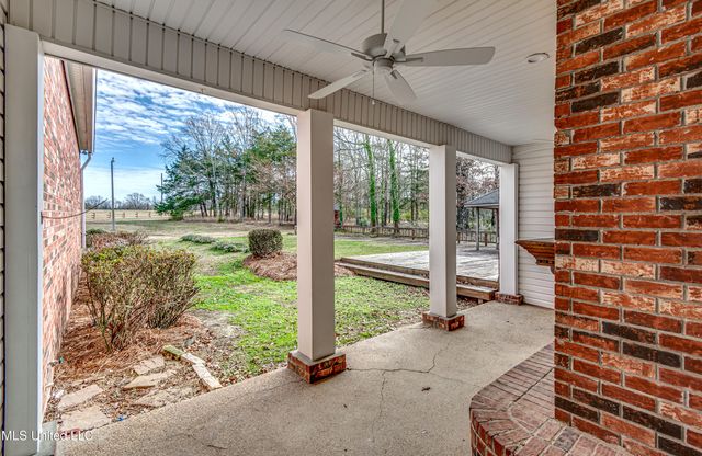 200 Cripple Creek Road, Canton, MS 39046