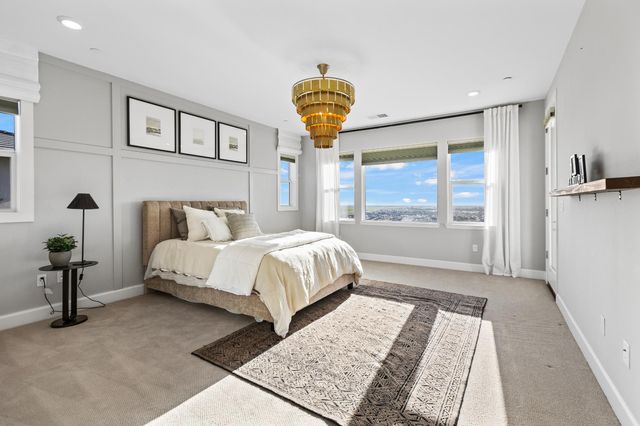 3363 Loggerhead Cir, Folsom, CA 95630