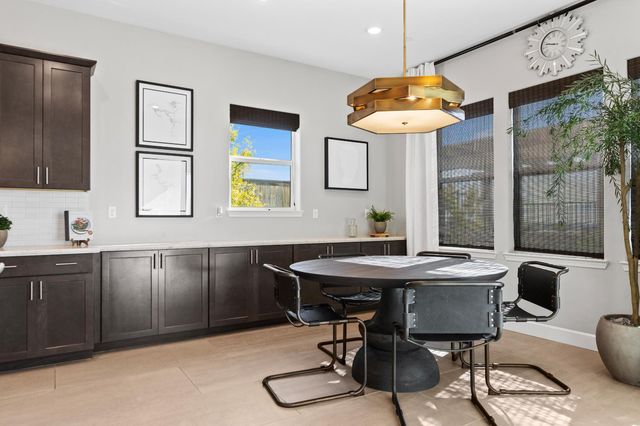 3363 Loggerhead Cir, Folsom, CA 95630