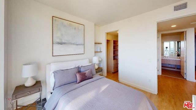 11750 Wilshire Boulevard 806, Los Angeles, CA 90025