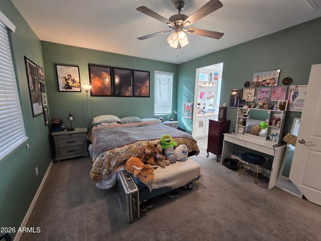 8435 W WINDSOR Boulevard, Glendale, AZ 85305