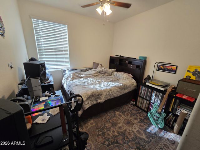 8435 W WINDSOR Boulevard, Glendale, AZ 85305
