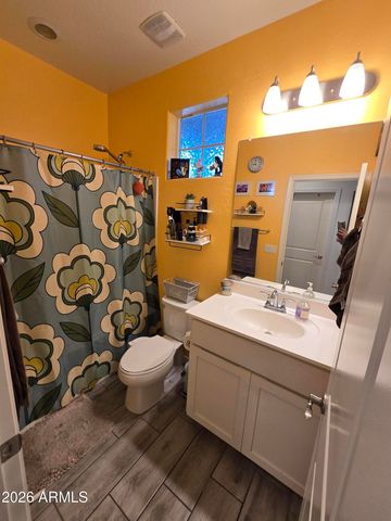 8435 W WINDSOR Boulevard, Glendale, AZ 85305
