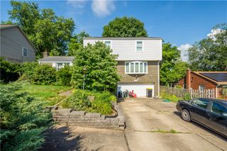 4316 Anna Street, Bethel Park, PA 15102