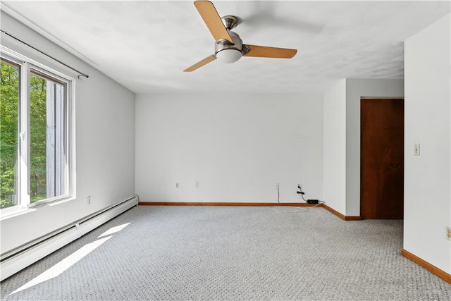 7 Wake Robin Road 1604, Lincoln, RI 02865