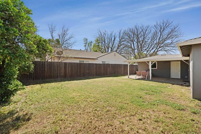 2513 36th Ave, Sacramento, CA 95822