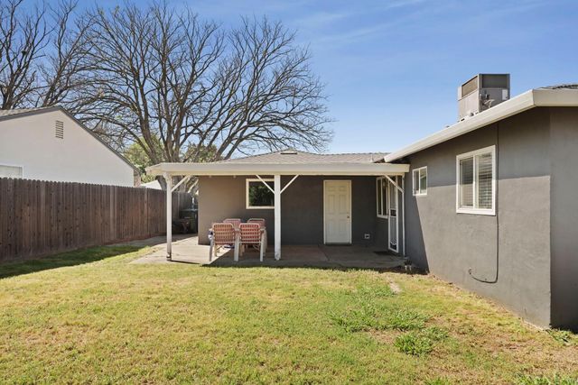 2513 36th Ave, Sacramento, CA 95822