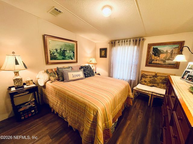 124 IDLEWOOD ACRES Road, Pomona Park, FL 32181