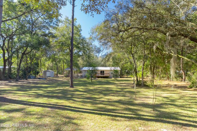 124 IDLEWOOD ACRES Road, Pomona Park, FL 32181