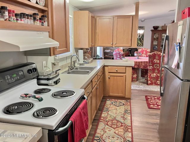 124 IDLEWOOD ACRES Road, Pomona Park, FL 32181