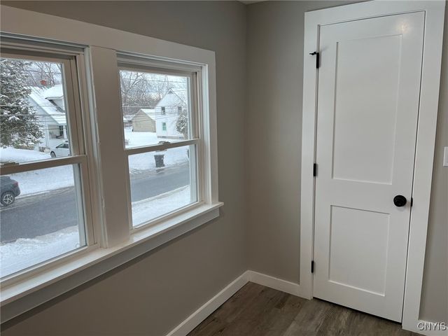 110 Edgemere Road, Salina, NY 13208