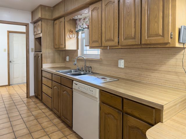 170 River View Road, Millsap, TX 76066