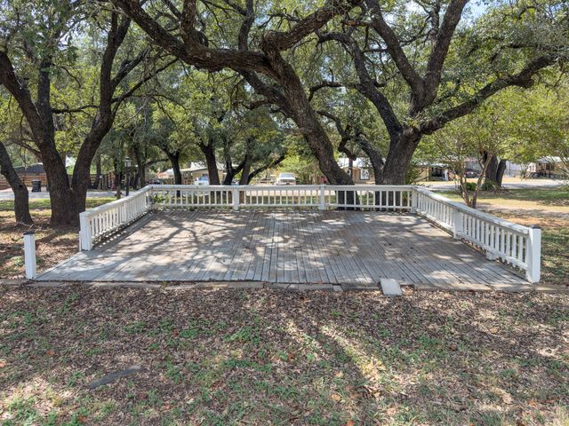 170 River View Road, Millsap, TX 76066