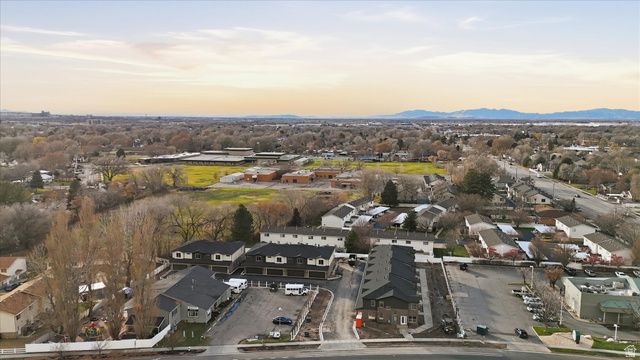 1255 S 985 E, Ogden, UT 84404