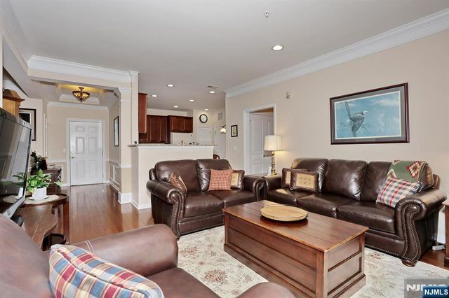 5111 Warrens Way, Wanaque, NJ 07465
