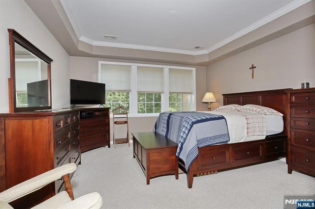 5111 Warrens Way, Wanaque, NJ 07465