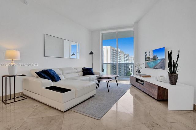 16001 Collins Avenue 805, Sunny Isles Beach, FL 33160