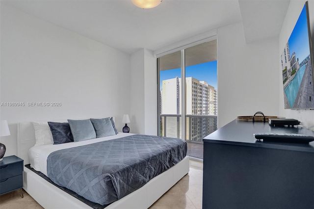 16001 Collins Avenue 805, Sunny Isles Beach, FL 33160