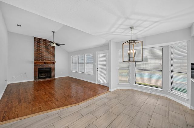 4301 Hudson Avenue, Grand Prairie, TX 75052