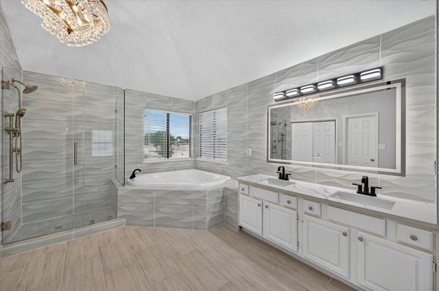 4301 Hudson Avenue, Grand Prairie, TX 75052
