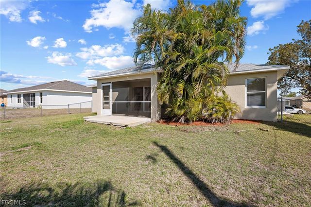 2706 SW 9th AVE, Cape Coral, FL 33914