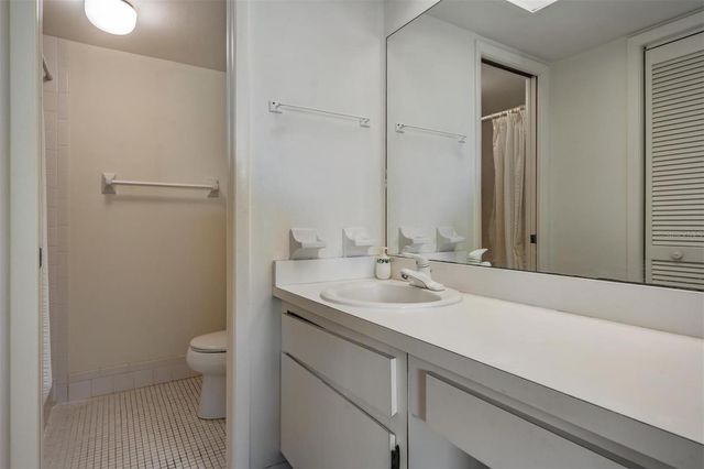 112 LAKEVIEW PLACE 12, Oldsmar, FL 34677