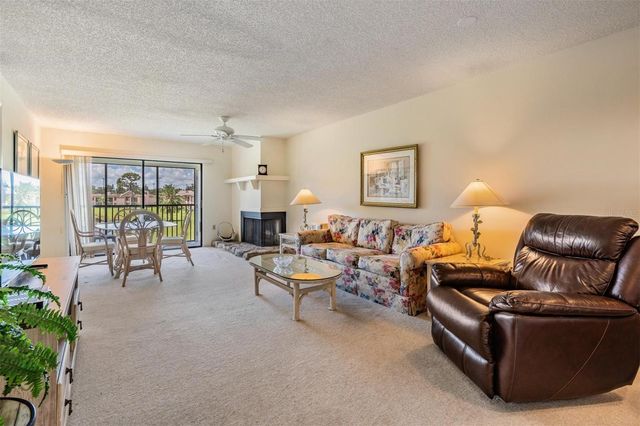 112 LAKEVIEW PLACE 12, Oldsmar, FL 34677