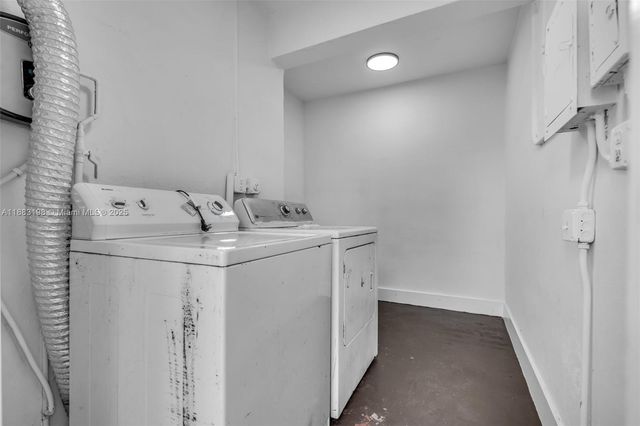 741 NW 175th Dr, Miami Gardens, FL 33169