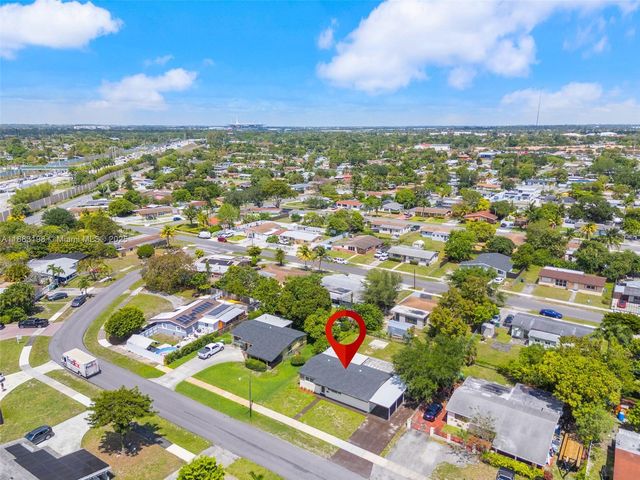 741 NW 175th Dr, Miami Gardens, FL 33169