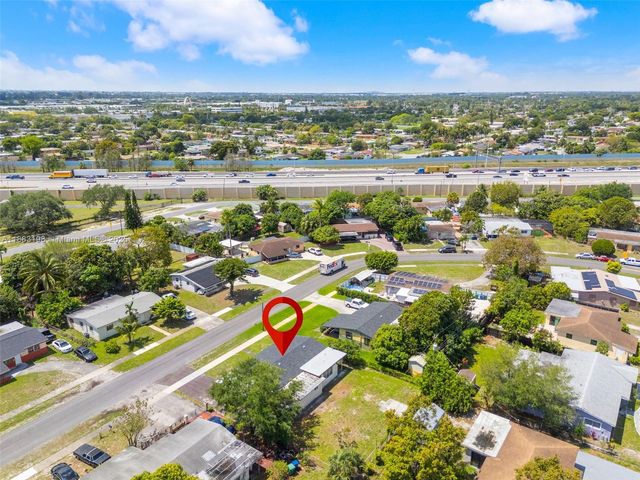 741 NW 175th Dr, Miami Gardens, FL 33169
