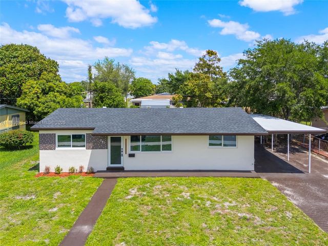 741 NW 175th Dr, Miami Gardens, FL 33169