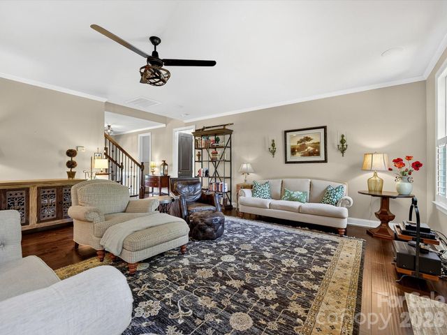 804 Sardis Lane, Charlotte, NC 28270