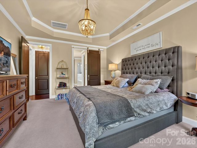 804 Sardis Lane, Charlotte, NC 28270