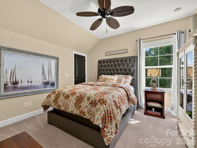 804 Sardis Lane, Charlotte, NC 28270