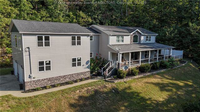 20 Michelle Lane, South Charleston, WV 25309