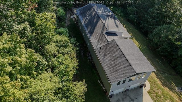 20 Michelle Lane, South Charleston, WV 25309