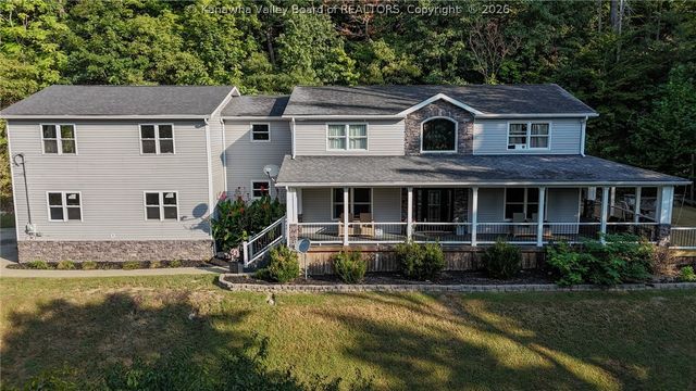 20 Michelle Lane, South Charleston, WV 25309