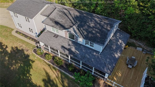 20 Michelle Lane, South Charleston, WV 25309