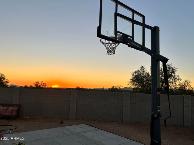 502 BRANDEIS Drive, Morristown, AZ 85342