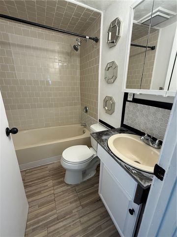 98 Northrup Avenue, Providence, RI 02904